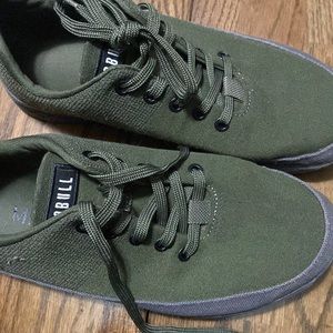 Nobull canvas trainers women 9.5